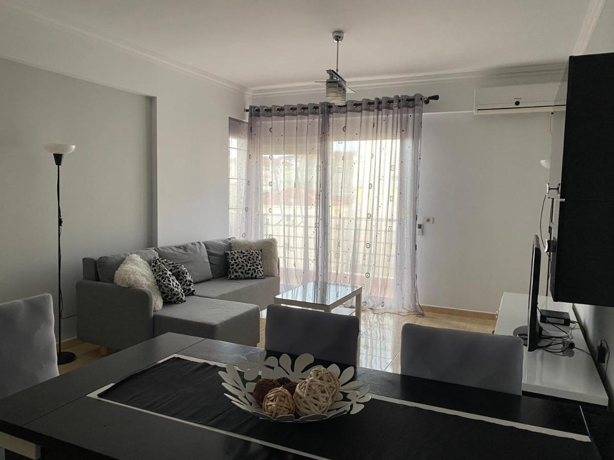 Sunny Apartament Saranda المظهر الخارجي الصورة